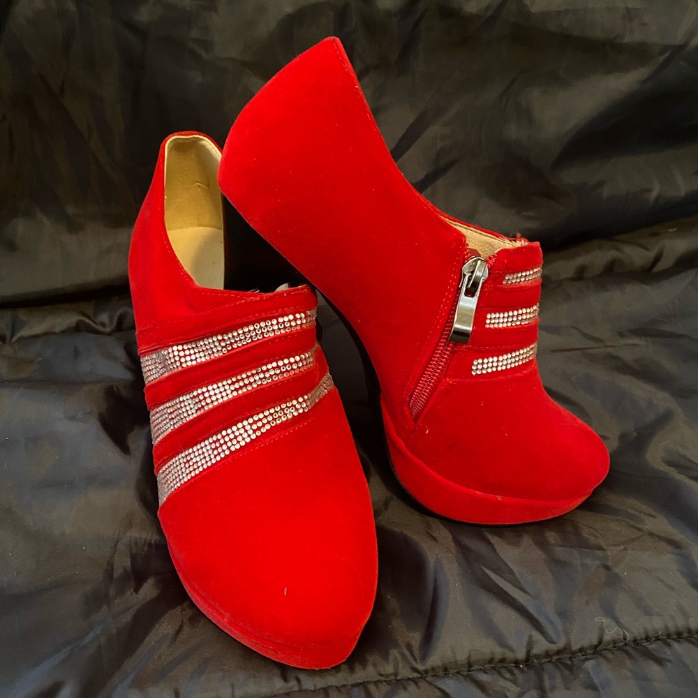 Herstyle: Red Suede- Rhinestone, Size 6, Ankle Heels
